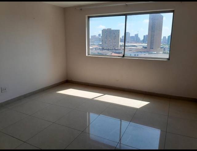 3 BEDROOM PROPERTY TO RENT IN NORTH BEACH